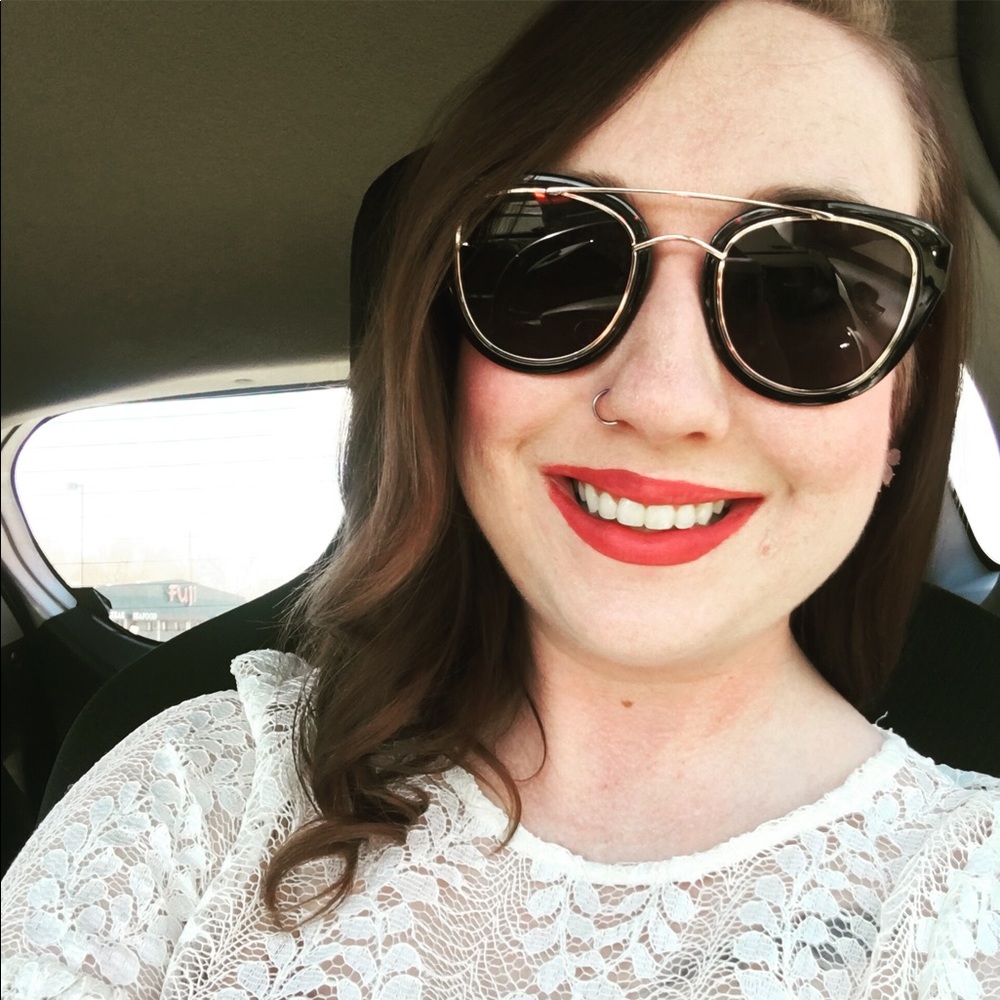 Meet your Posher, Sarah